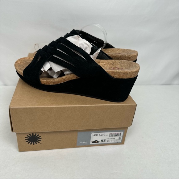 UGG Women's Black Lilah Wedge Sandals Size 9.5 - Picture 4 of 7